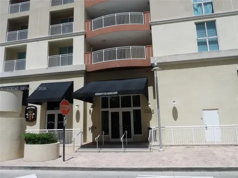 7285 SW 90th Street Miami FL 33156