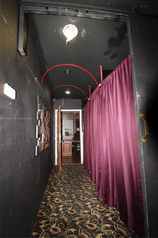 1527 Washington Avenue Miami Beach FL 33139
