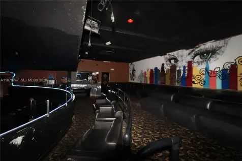 1527 Washington Avenue Miami Beach FL 33139
