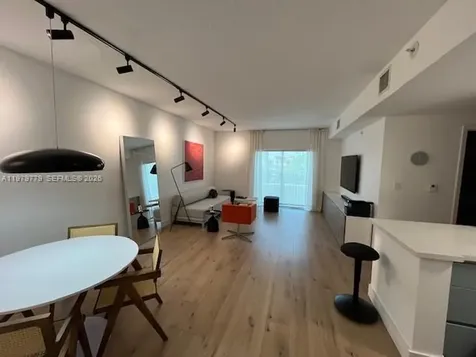 50 Menores Avenue Coral Gables FL 33134