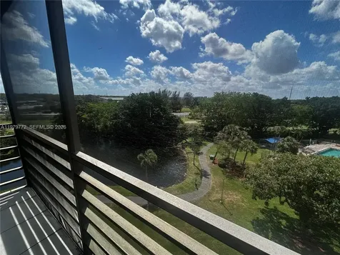 1200 Saint Charles Place Pembroke Pines FL 33026