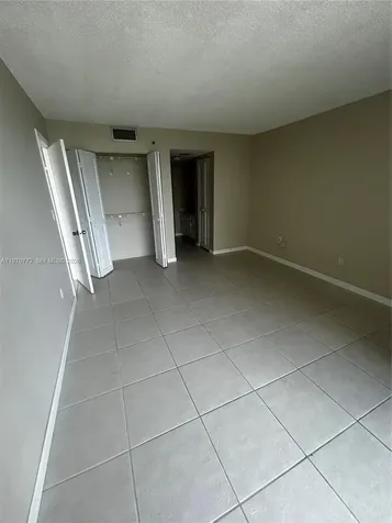 1200 Saint Charles Place Pembroke Pines FL 33026