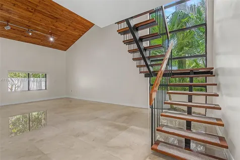 4950 San Amaro Drive Coral Gables FL 33146