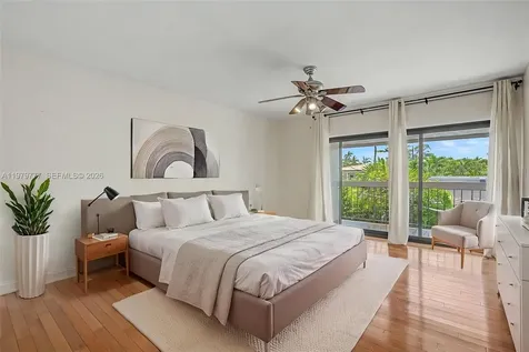 4950 San Amaro Drive Coral Gables FL 33146