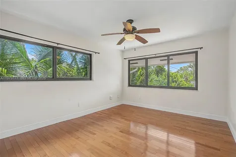 4950 San Amaro Drive Coral Gables FL 33146