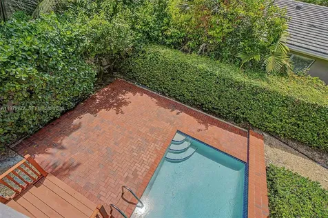 4950 San Amaro Drive Coral Gables FL 33146
