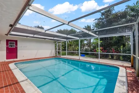 8310 SW 26th Place Davie FL 33328
