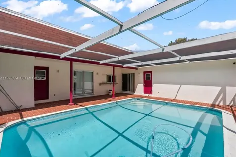 8310 SW 26th Place Davie FL 33328