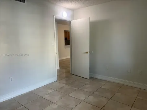 6950 Miami Gardens Drive Hialeah FL 33015