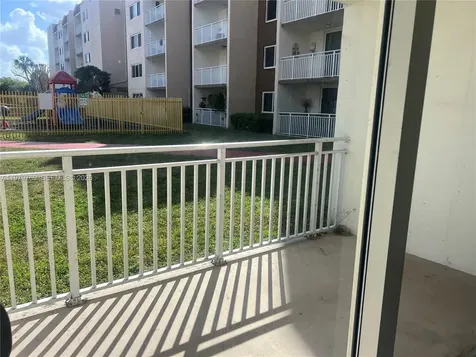 6950 Miami Gardens Drive Hialeah FL 33015