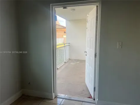 6950 Miami Gardens Drive Hialeah FL 33015