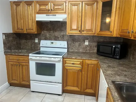 6950 Miami Gardens Drive Hialeah FL 33015