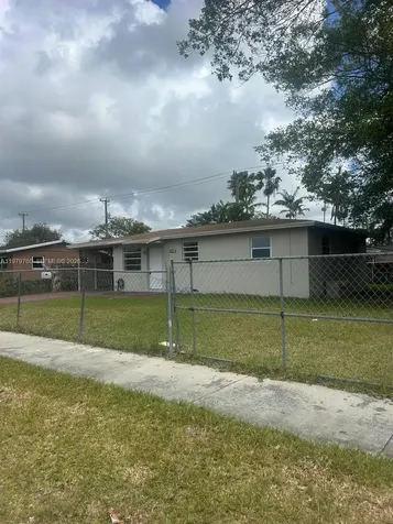 28511 SW 147th Avenue Homestead FL 33033