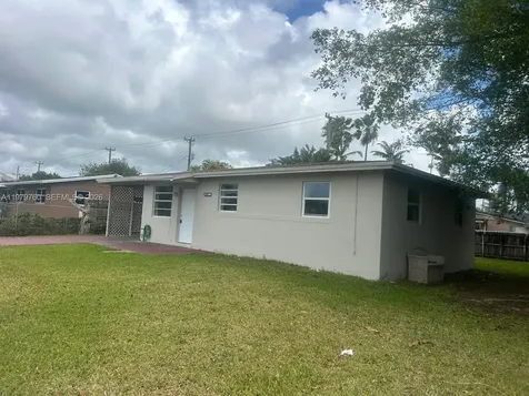 28511 SW 147th Avenue Homestead FL 33033