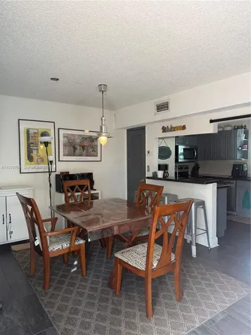 6936 SW 110th Avenue Miami FL 33173