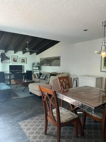 6936 SW 110th Avenue Miami FL 33173