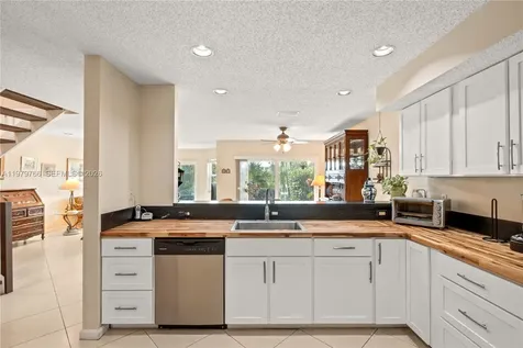 5692 Santiago Circle Boca Raton FL 33433
