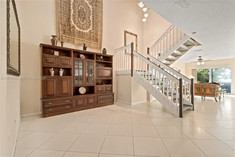5692 Santiago Circle Boca Raton FL 33433