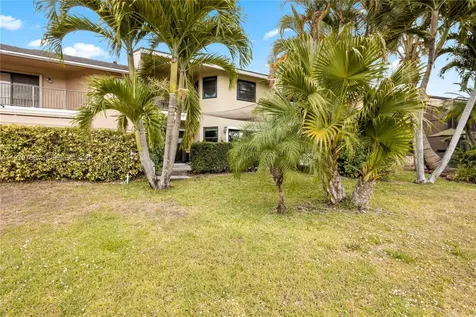 5692 Santiago Circle Boca Raton FL 33433
