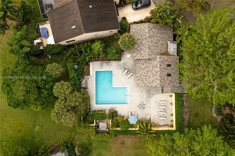 5692 Santiago Circle Boca Raton FL 33433