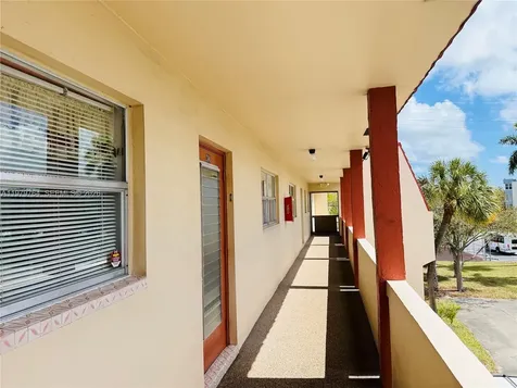 7891 N Sunrise Lakes Drive Sunrise FL 33322