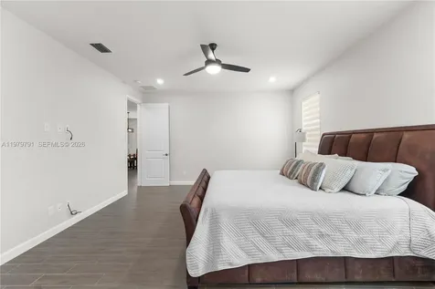 1162 Haywagon Trail Loxahatchee FL 33470