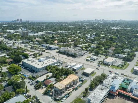 1302 NE 32nd Street Oakland Park FL 33334