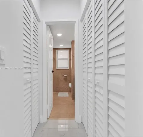 3661 Via Poinciana Lake Worth FL 33467