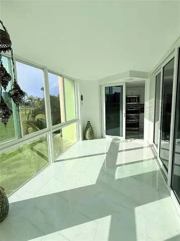 3661 Via Poinciana Lake Worth FL 33467