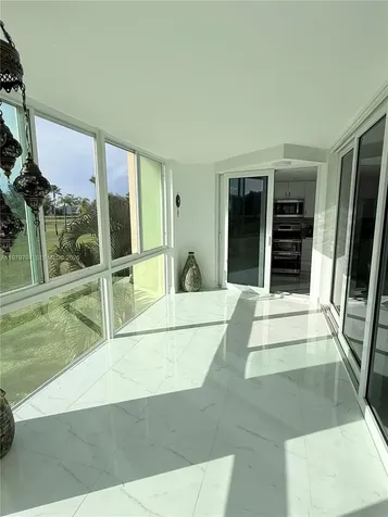 3661 Via Poinciana Lake Worth FL 33467