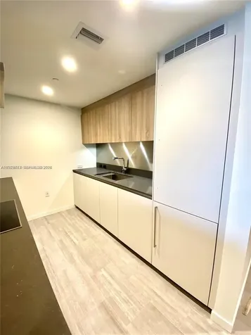 1000 Brickell Plaza Miami FL 33131