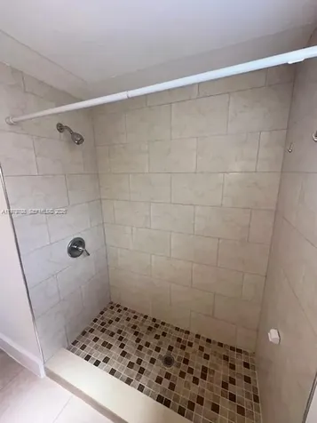 7500 SW 82nd Street Miami FL 33143