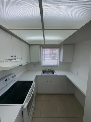 7500 SW 82nd Street Miami FL 33143