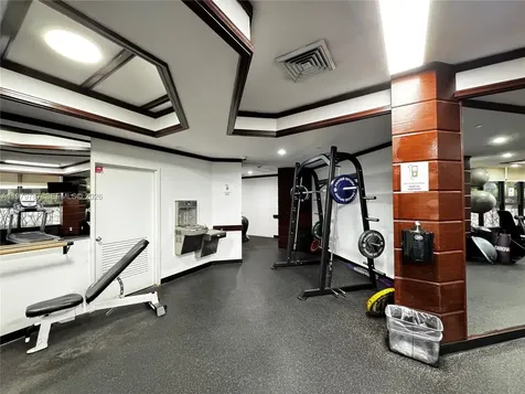 18151 NE 31st Court Aventura FL 33160