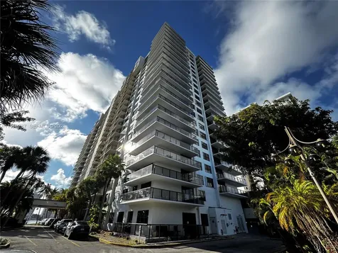 18151 NE 31st Court Aventura FL 33160