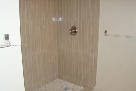 2784 Oakleigh Lane Davie FL 33328