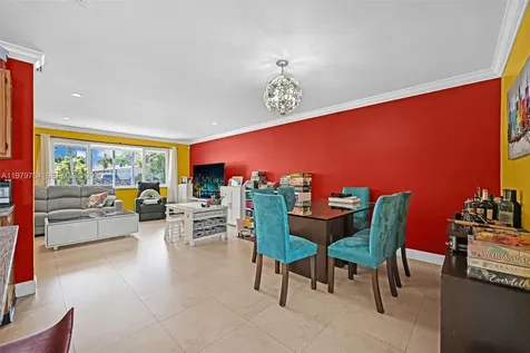 8935 SW 186th Terrace Cutler Bay FL 33157
