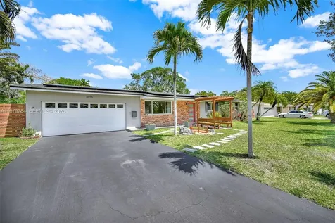 8935 SW 186th Terrace Cutler Bay FL 33157