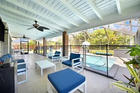 8935 SW 186th Terrace Cutler Bay FL 33157