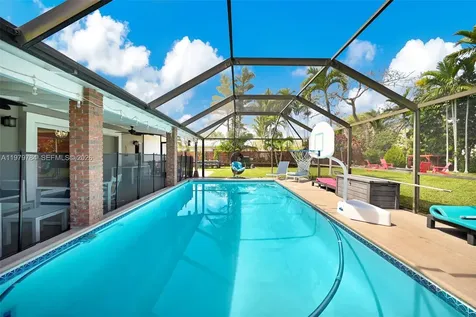 8935 SW 186th Terrace Cutler Bay FL 33157