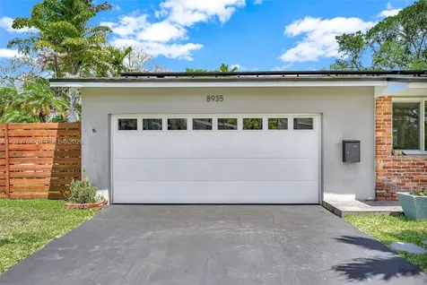 8935 SW 186th Terrace Cutler Bay FL 33157