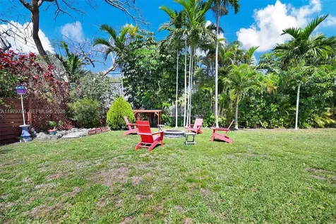 8935 SW 186th Terrace Cutler Bay FL 33157