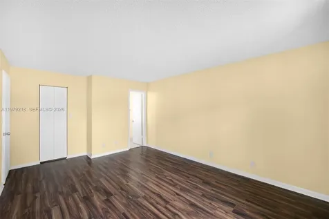 35 Cortez Way Davie FL 33324