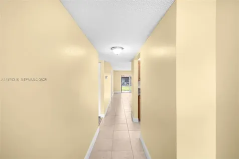 35 Cortez Way Davie FL 33324