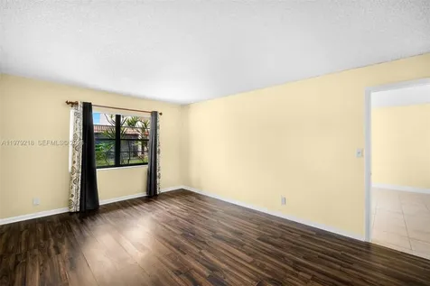 35 Cortez Way Davie FL 33324