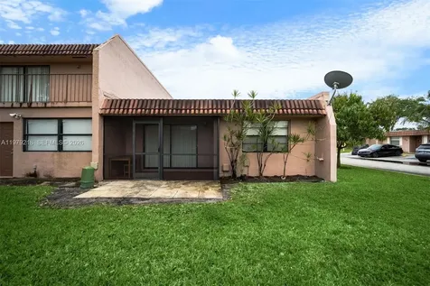 35 Cortez Way Davie FL 33324