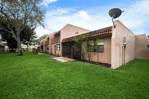 35 Cortez Way Davie FL 33324