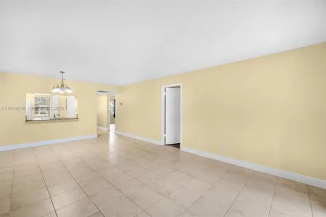 35 Cortez Way Davie FL 33324