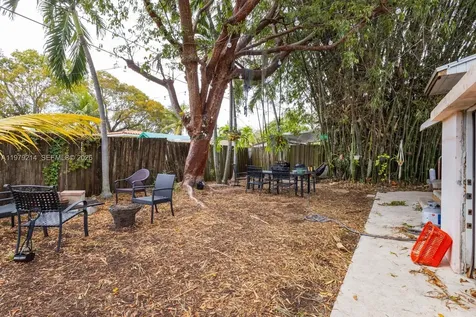 2710 SW 28th Court Miami FL 33133