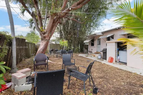 2710 SW 28th Court Miami FL 33133